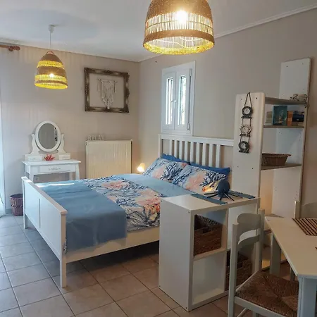 Апартаменты Octopus Garden, Koralli Travliata